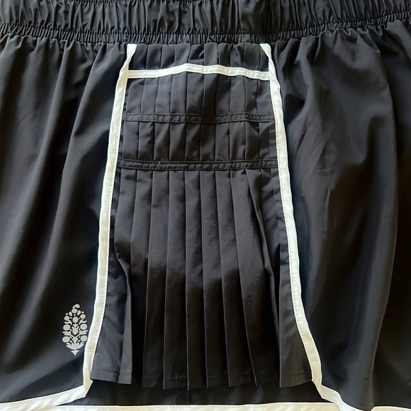 Free People Movement Easy Tiger Shortsie Romper Onesie NWOT - Picture 11 of 16